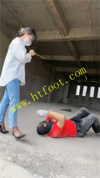 pcsfxb1s4ko.jpg