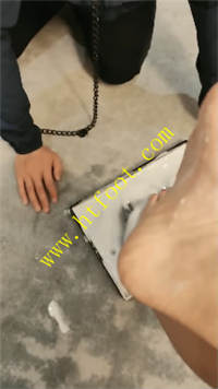 bzbk425tvvs.jpg