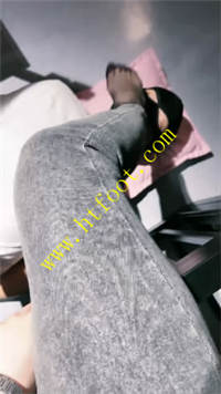 cha4rd5m03i.jpg