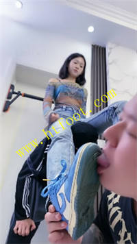 wqcu0dhukup.jpg