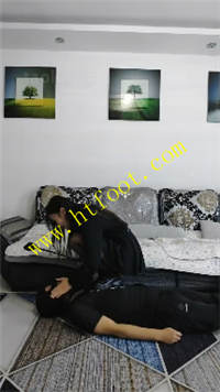 hu1hoy0qx0h.jpg