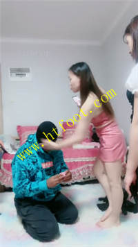 cgifs2x2kau.jpg