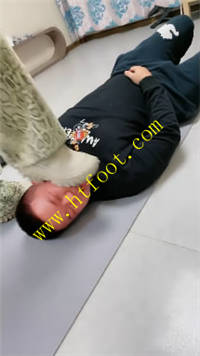 vicwfpz21qb.jpg