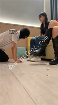 ejkrpn3quzy.jpg