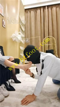 vg01ubum0yq.jpg