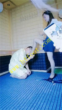 1vf4snneqhu.jpg