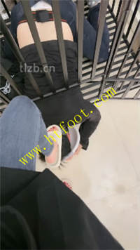 ud10t0pz320.jpg