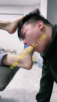 bs5ypqpmetl.jpg