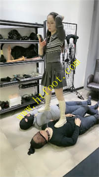 msxn2acqyfv.jpg