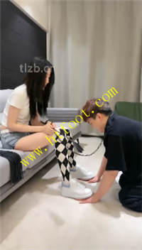hwvwem5uxcr.jpg