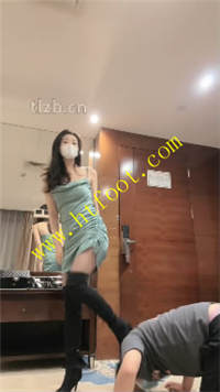 qcro0lc32d1.jpg