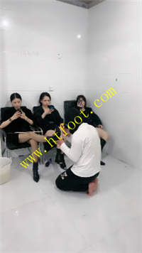 bzj31daz25p.jpg