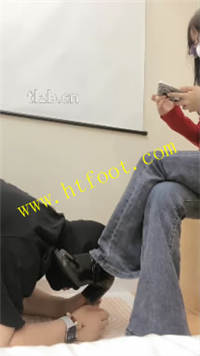vkgwtwplc54.jpg