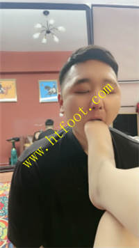 n1jtn1yzclr.jpg