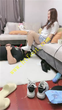 s1x1alxdm42.jpg
