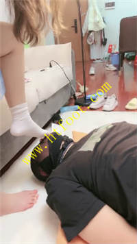 03uzy51nzak.jpg