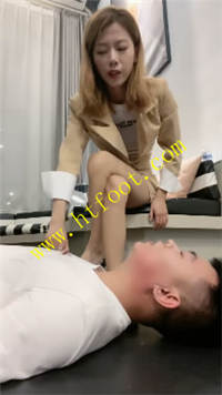 ao0wcg2hzre.jpg