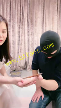5n045eimcfo.jpg