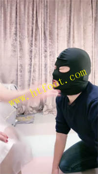 adazpq1c53j.jpg