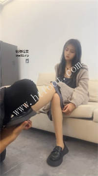 f3ilpslxy11.jpg