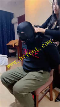 bzjgoae2i31.jpg