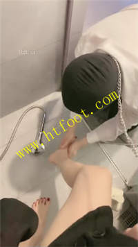 vvysfl43wu1.jpg