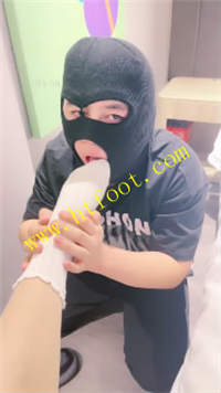 gkme1alimqa.jpg