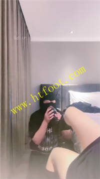 naox5nt4q10.jpg