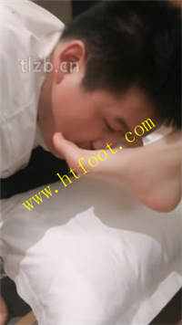 qsm5tzqlexb.jpg