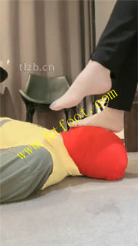 q5d4qzrhusu.jpg