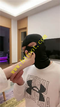 z4ehmn2tixn.jpg
