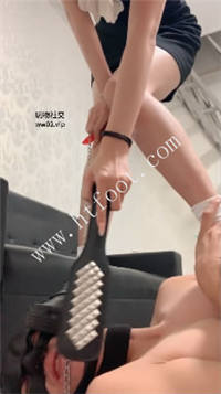 hyykb3cng4z.jpg