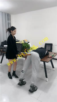 tkt3qpmzf3g.jpg