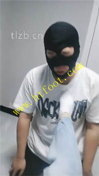 dzfgmhkqtt3.jpg