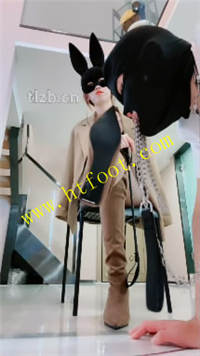 cjh1tdsvd44.jpg