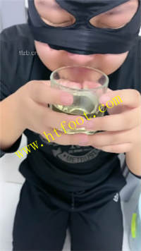 5cebwh5yt1o.jpg