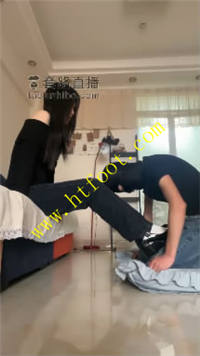 tetatcq2khf.jpg