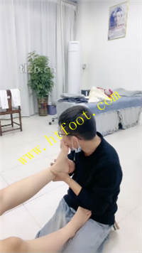 rd2cn23pqjv.jpg