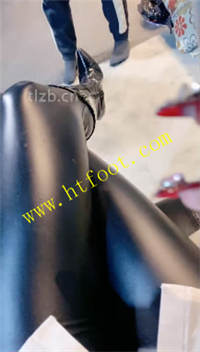fy00nm354ku.jpg
