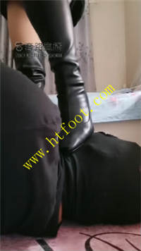 njzkd40kvzb.jpg