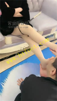oy4lcroosdr.jpg