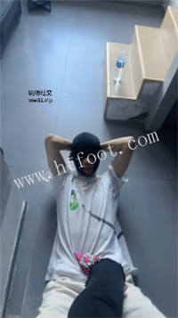 p2qbvjp2j4e.jpg