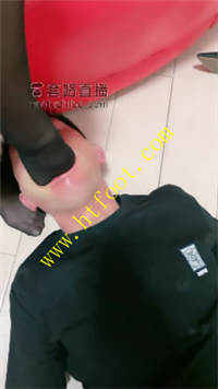 ofcl3uclvq2.jpg