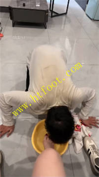 hj0w51pi0s0.jpg