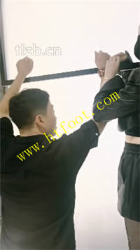 trwmr2ymm4e.jpg