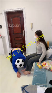 1gommzpi2vi.jpg