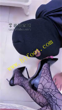 q4u51jb30bm.jpg