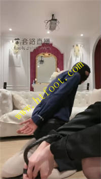 15f15ehnn2j.jpg