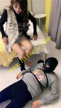 udax40tfoai.jpg