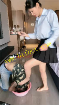 almojneizf3.jpg